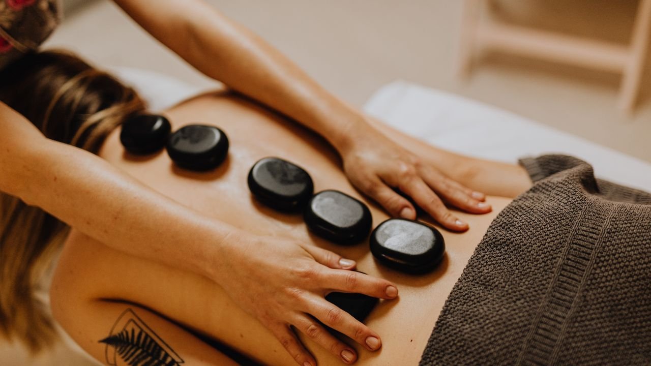 hot stone massage Calgary 
